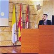 Profesor de Ciencias Sociales con competencia en múltiples materias