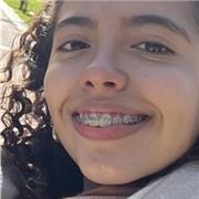 Profesora para niños entre 10 a 13 años, bilingue en español e ingles y nivel B2/C1 en francés.