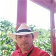 Licenciado de música con énfasis en dirección de bandas musicales