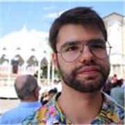 Laureato in antropologia a Perugia. Posso insegnare antropologia, storia, italiano (lingua e letteratura)