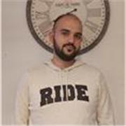 Soy profesor de educación primaria y secundaria, me encanta la enseñanza y me dedico a ello desde hace 9 años. Para todas las asignaturas: mates, física inglés