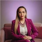 Profesor de marketing apto para todas las edades y niveles de educación.