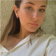 Diplomata in ragioneria turistica, insegno geografia, italiano, storia, economia turistica, diritto