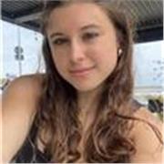 Estudiante con titulación de C1 de Inglés y con experiencia de 3 años con niños. 