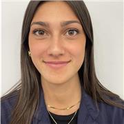 Estudiante italo-americana que te ayudará a aprender italiano o inglés