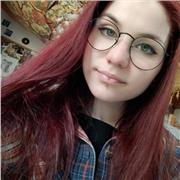 Sono Linda, una ragazza di quinta superiore, faccio il liceo artistico indirizzo arti figurative in una scuola privata, offro ripetizioni e aiuto compiti per bambini e ragazzi dalle elementari fino alla seconda superiore