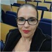 Licenciada en psicología, coaching y amplia experiencia profesional en el campo comercial