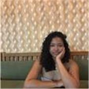 Professeur particulier qui donne cours à des élèves de lycée que ça soit seconde, premier, terminale