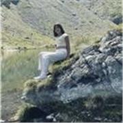 Estudiante de cuarto de la eso, responsable, organizada y con buenas notas. Ofrezco refuerzo online para Primaria.