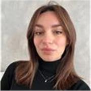 studentessa di lingue offre lezioni private di inglese a bambini e ragazzi