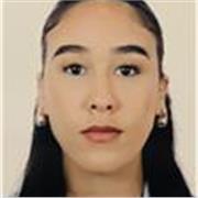 Me defino como una persona responsable, paciente y con ganas de enseñar. Me gusta explicar las cosas de forma clara y adaptarme a 