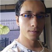 Soy profesor de portugués nativo y ofrezco mis servicios a dar clases o traducción para adultos o niños