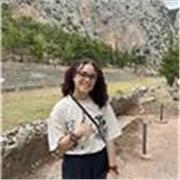 History tutor providing lessons and supplemental learning for primary school students