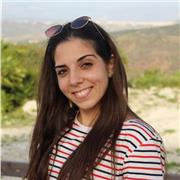 Sono una studentessa in scienze pedagogiche, conseguirò la laurea in pedagogia a dicembre.
Potrò aiutarvi nello studio delle materie umanistiche, ma anche filosofia, storia, letteratura