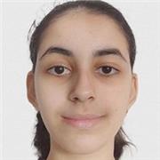 Étudiante passionnée par l'Anglais - Niveau Collège