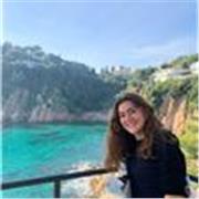 Estudiante de fotografía, anteriormente ha realizado la carrera en comunicación audiovisual. Imparto clases básicas en matemáticas, biología, historia y letras