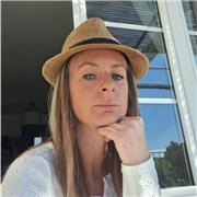 Je propose mes services et mon aide pour du soutien scolaire en math, français, biologie, géographie.