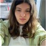 Tengo tres títulos de inglés obtenidos en diferentes cursos impartidos en Nueva York, Malta y Broadstairs (Londres)