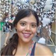Mi nombre es Anakarent, soy profesora de español, me encanta enseñar. Aprende de una forma creativa conmigo