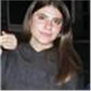 Studentessa del liceo artistico al quarto anno, spiego in modo semplice e chiaro, senza giudicare, creando un ambiente sereno