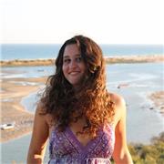 Profesora de apoyo para estudios de primaria y secundaria. Graduada de la ESO y Bachillerato de Sociales con media sobresaliente