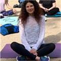 Clases de yoga en inglés, español e italiano en madrid