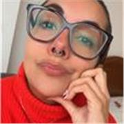 Di clases de apoyo de primaria, inglés, latín y griego