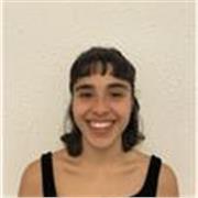 Soy artista de circo contemporáneo y tallerista de acrobacia, circo infantil y circo familiar.