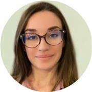 Studentessa madrelingua fornisce lezioni online private di grammatica e linguistica Italiana