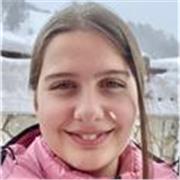 Studentessa universitaria offre ripetizioni di inglese e aiuto compiti per adolescenti e bambini, a Lecco.
