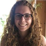 Tutrice pouvant donner des cours aux étudiants de la primaire au lycée