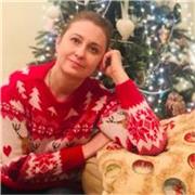 Ciao, sono Marina, madrelingua russa, laureata in lingue. Offro lezioni di russo fatti  su misura  con spiegazioni di background culturale e storico del materiale. Contattami per una lezione di prova gratuita