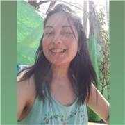 Clases de inglés a estudiantes de nivel primario y secundario