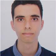 Professeur de maths pour l'aide des élèves aux devoirs