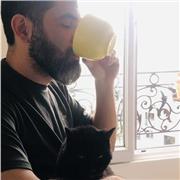 Professeur d’espagnol diplômé d’un master en Langues Modernes avec plus de 15 ans d'expérience dans le domaine de l’enseignement