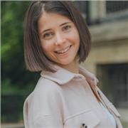 Professeur d'espagnol avec 9 ans d'expérience en présentiel et online