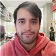 Profesor de inglés bilingüe, imparte clases de gramática y conversación a alumnos que quieran reforzar sus conocimientos o aquellos que tengan ganas de aprender este idioma de forma didáctica y única