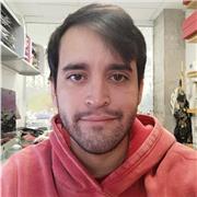 Profesor de inglés bilingüe, imparte clases de gramática y conversación a alumnos que quieran reforzar sus conocimientos o aquellos que tengan ganas de aprender este idioma de forma didáctica y única