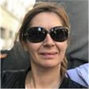 Directiva financiera especializada en empresas de automóviles y empresas familiares 