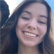 Profesora de inglés en Pamplona: enseñanza presencial y online con servicio a domicilio