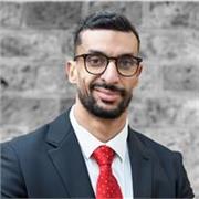 Professeur en photographie,
Spécialisé dans la capture, et la retouche