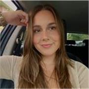 ¡Aprende inglés de forma divertida con María, profe organizada y aplicada!