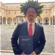 Sono uno studente laureando in ingegneria elettronica, amo insegnare quello che ho imparato e trasmettere la passione che ho