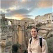 Soy recién titulado en Master de profesorado en la especialidad de matemáticas e Ingeniero Mecánico