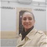 Profesora de Español paciente, empática, comprensiva y dinámica.