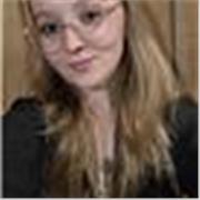 Profesora de Educación Especial, Sordos e Hipoacusicos, experiencia en Nivel Primario y Secundario