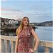 Profesora dé piano bilingüe español-inglés | Estudiante de ADE Bilingüe