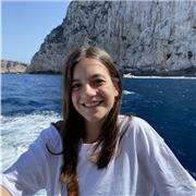 Studentessa di Italianistica con ottima esperienza, offro lezioni di latino e supporto compiti a Bologna e online