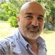 Docente di linguaggio e comunicazione aziendale, autore di Rai Cultura, sceneggiatore, 