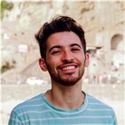 sono Andrea, ho una laurea magistrale in Ingegneria Aerospaziale. Svolgo lezioni di matematica e fisica a studenti di tutte
